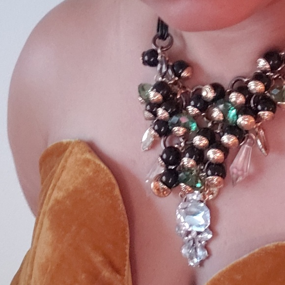 Necklace - Picture 3 of 3